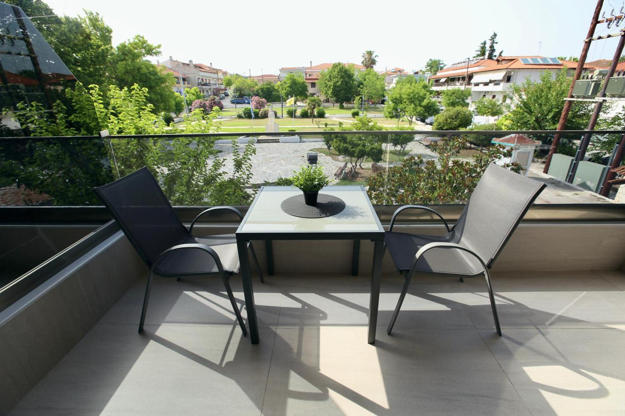 Ava Luxury