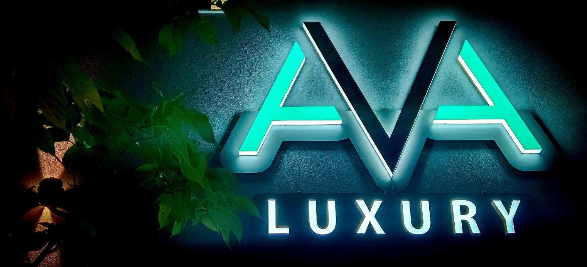 Ava Luxury Appartement *